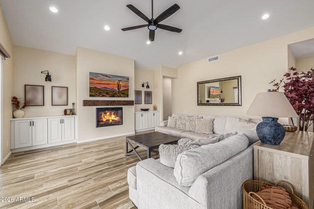 17428 W ROSE Lane, Waddell, AZ 85355