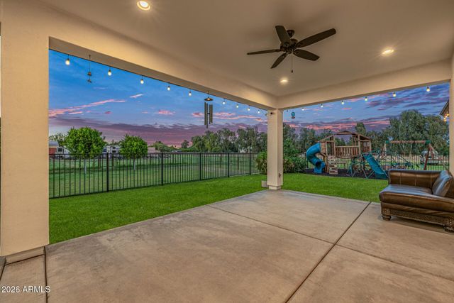 17428 W ROSE Lane, Waddell, AZ 85355
