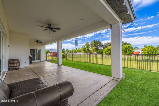 17428 W ROSE Lane, Waddell, AZ 85355