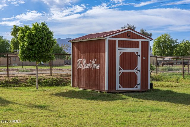 17428 W ROSE Lane, Waddell, AZ 85355