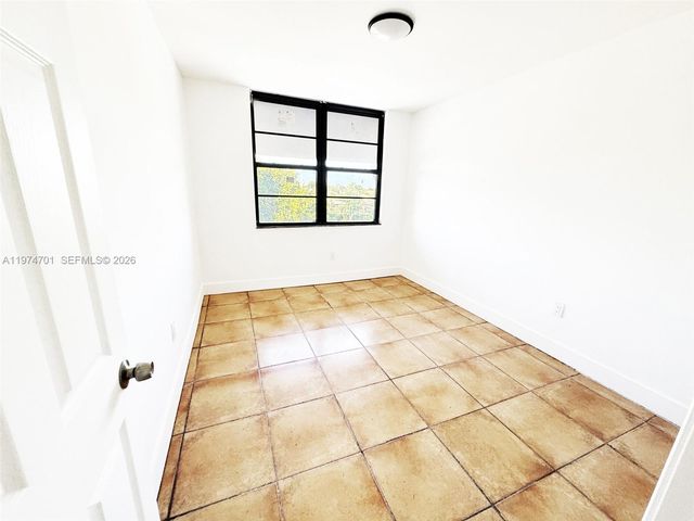 1746 NW 55th Ave 203, Lauderhill, FL 33313