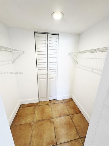 1746 NW 55th Ave 203, Lauderhill, FL 33313