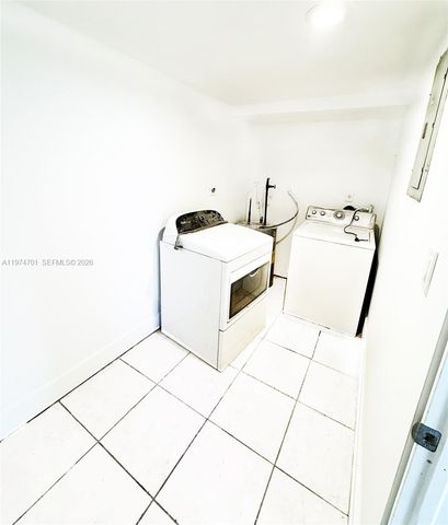 1746 NW 55th Ave 203, Lauderhill, FL 33313