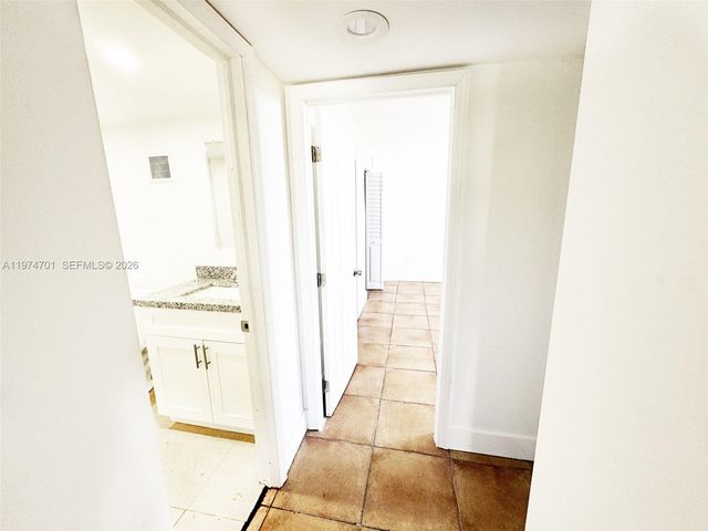 1746 NW 55th Ave 203, Lauderhill, FL 33313