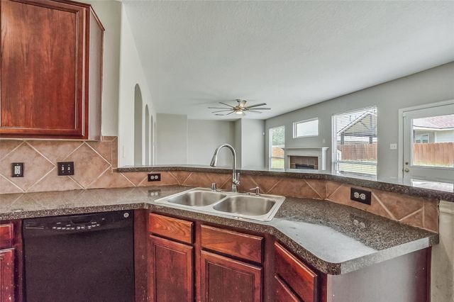4255 Wells Mark Drive, Humble, TX 77346