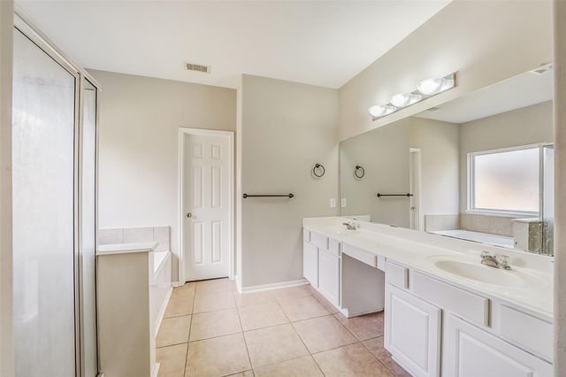 4255 Wells Mark Drive, Humble, TX 77346