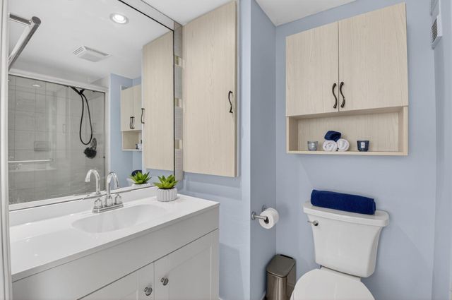 3215 S Ocean Boulevard 702, Highland Beach, FL 33487