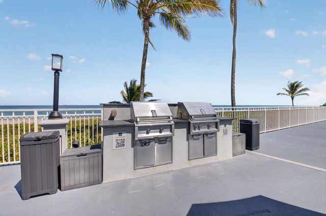 3215 S Ocean Boulevard 702, Highland Beach, FL 33487