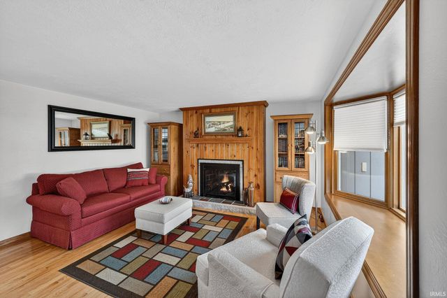 22828 Greenleaf Boulevard, Elkhart, IN 46514