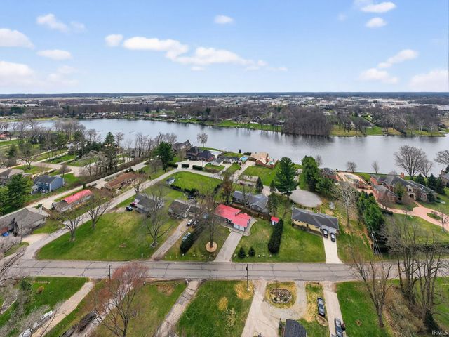 22828 Greenleaf Boulevard, Elkhart, IN 46514