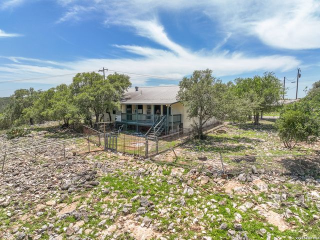 1130 COUNTY ROAD 270, Mico, TX 78056