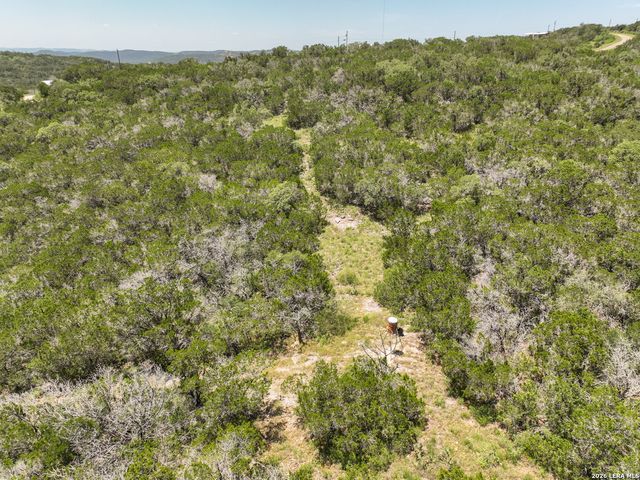 1130 COUNTY ROAD 270, Mico, TX 78056