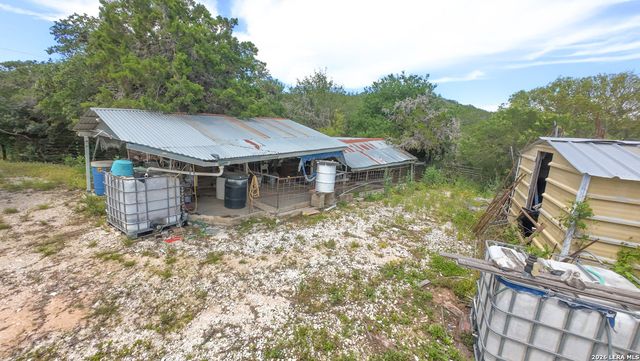 1130 COUNTY ROAD 270, Mico, TX 78056