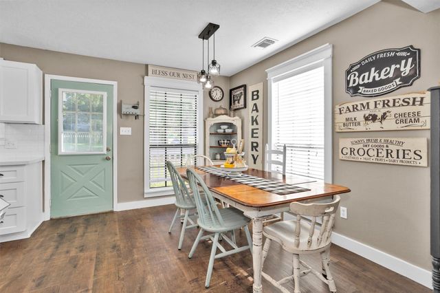 12310 Lakeview Manor Drive, Willis, TX 77318