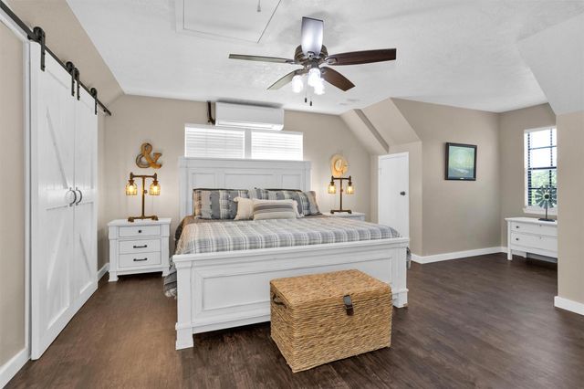 12310 Lakeview Manor Drive, Willis, TX 77318
