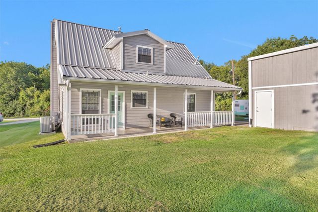 12310 Lakeview Manor Drive, Willis, TX 77318