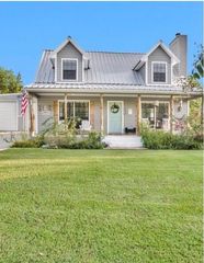 12310 Lakeview Manor Drive, Willis, TX 77318