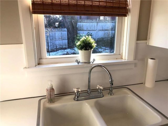 73 Overhill Road, Providence, RI 02906
