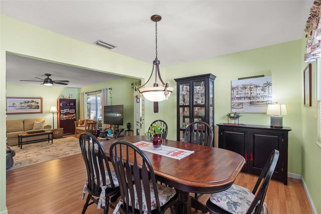 1325 GLEN OAKS DRIVE E 133, Sarasota, FL 34232