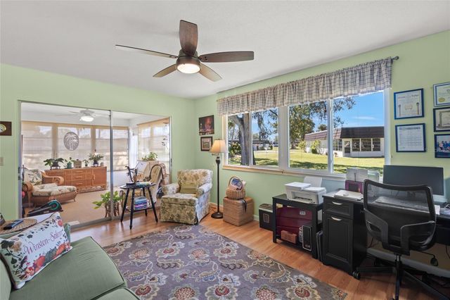 1325 GLEN OAKS DRIVE E 133, Sarasota, FL 34232