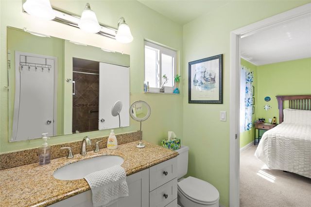 1325 GLEN OAKS DRIVE E 133, Sarasota, FL 34232