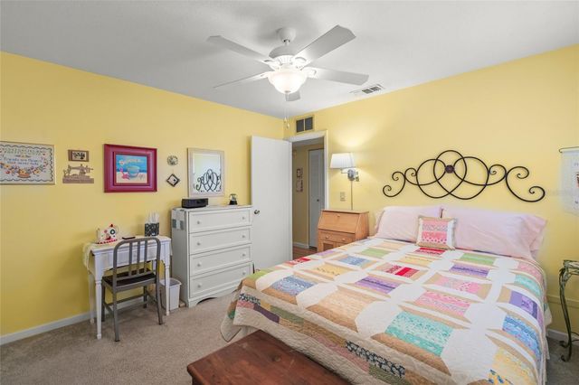 1325 GLEN OAKS DRIVE E 133, Sarasota, FL 34232