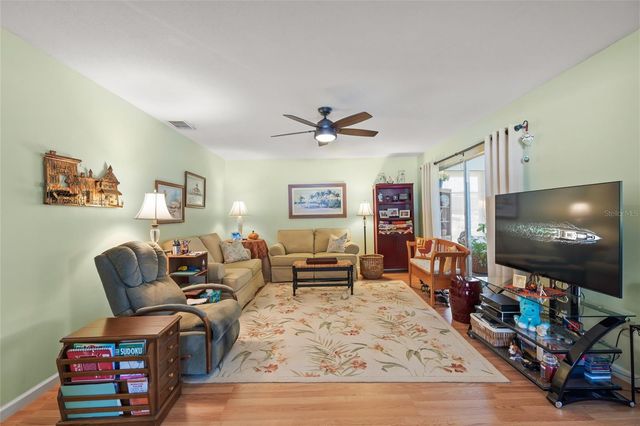 1325 GLEN OAKS DRIVE E 133, Sarasota, FL 34232