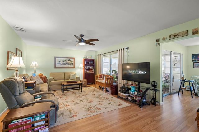 1325 GLEN OAKS DRIVE E 133, Sarasota, FL 34232