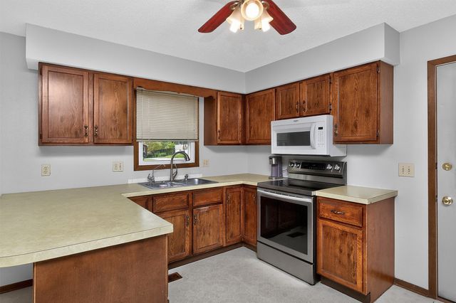 805 Warren Street, De Soto, IA 50069