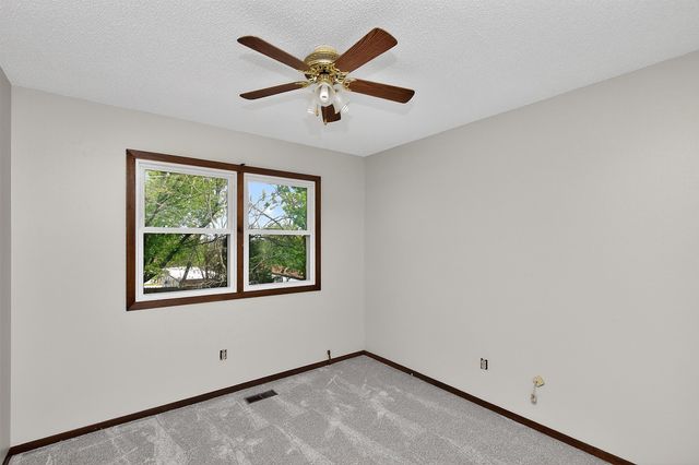 805 Warren Street, De Soto, IA 50069