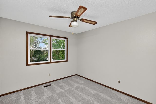 805 Warren Street, De Soto, IA 50069