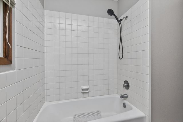 805 Warren Street, De Soto, IA 50069