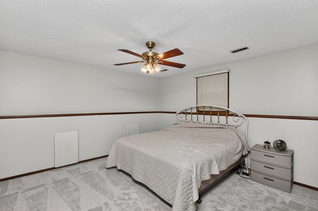 805 Warren Street, De Soto, IA 50069