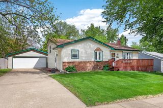805 Warren Street, De Soto, IA 50069