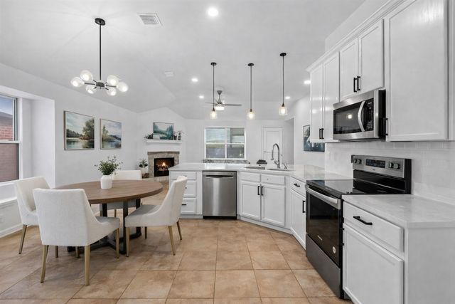 2712 Dawn Spring Drive, Little Elm, TX 75068