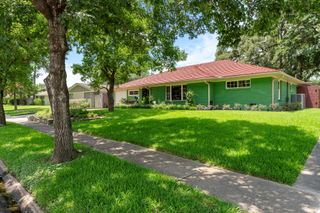 5022 Briarbend Drive, Houston, TX 77035