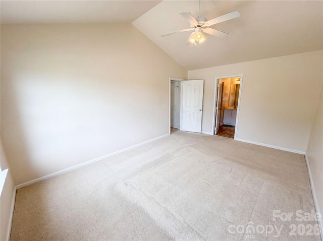 1131 Jordans Pond Lane, Charlotte, NC 28214
