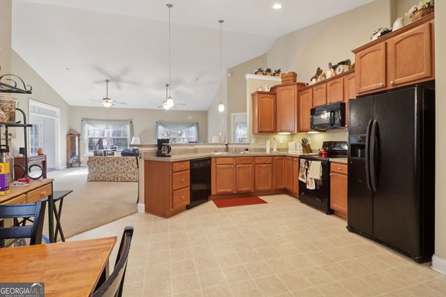 1502 Commonwealth Circle, Newnan, GA 30263