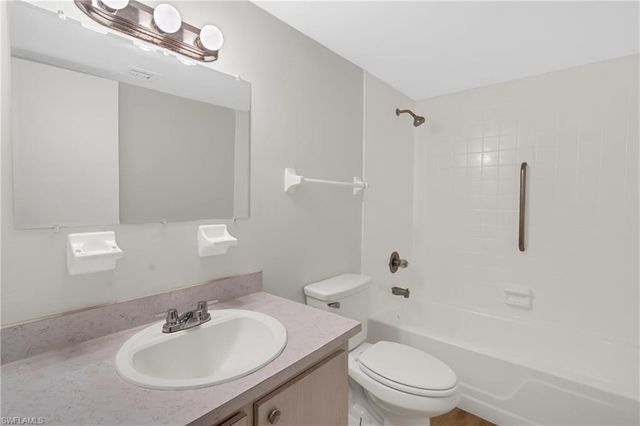 1830 Maravilla AVE 806, Fort Myers, FL 33901