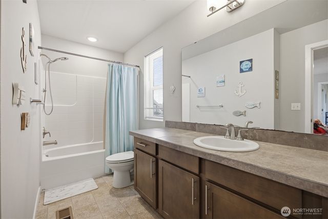 4508 Eddie Lane, Blaine, WA 98230
