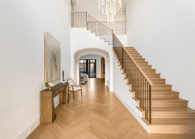 10010 Strait Lane, Dallas, TX 75229