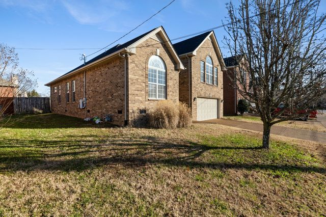 7057 Sugarplum Rd, Nashville, TN 37211