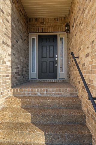 7057 Sugarplum Rd, Nashville, TN 37211