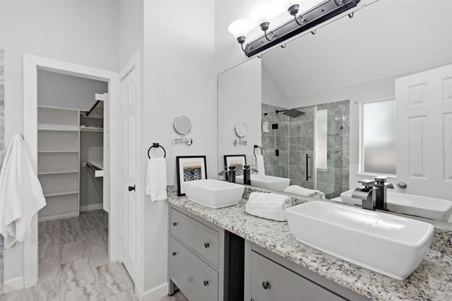 5433 Mohawk Court, The Colony, TX 75056