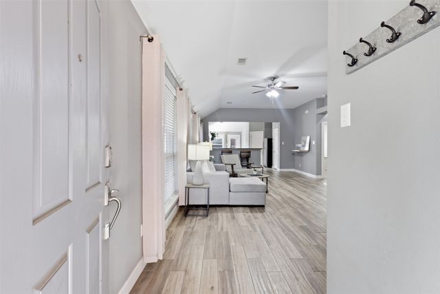 5433 Mohawk Court, The Colony, TX 75056