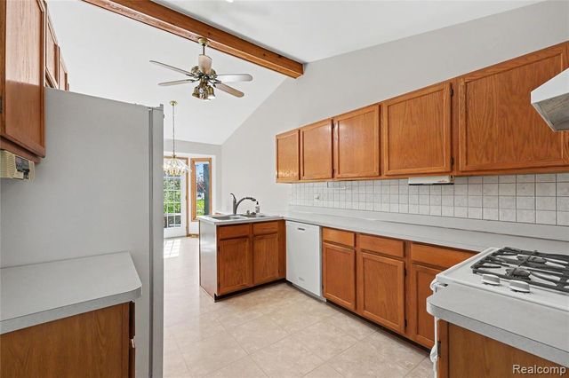 41302 Fortuna Drive, Clinton Township, MI 48038