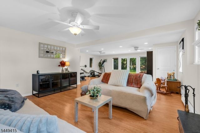 1245 Sunnyfield Ln, Scotch Plains Twp., NJ 07076