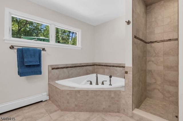 1245 Sunnyfield Ln, Scotch Plains Twp., NJ 07076