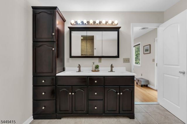 1245 Sunnyfield Ln, Scotch Plains Twp., NJ 07076