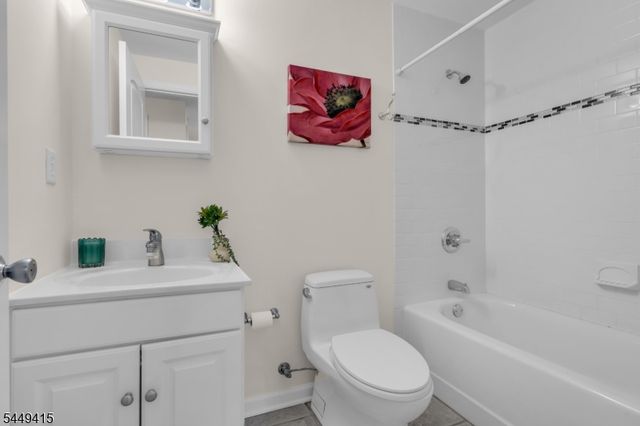 1245 Sunnyfield Ln, Scotch Plains Twp., NJ 07076